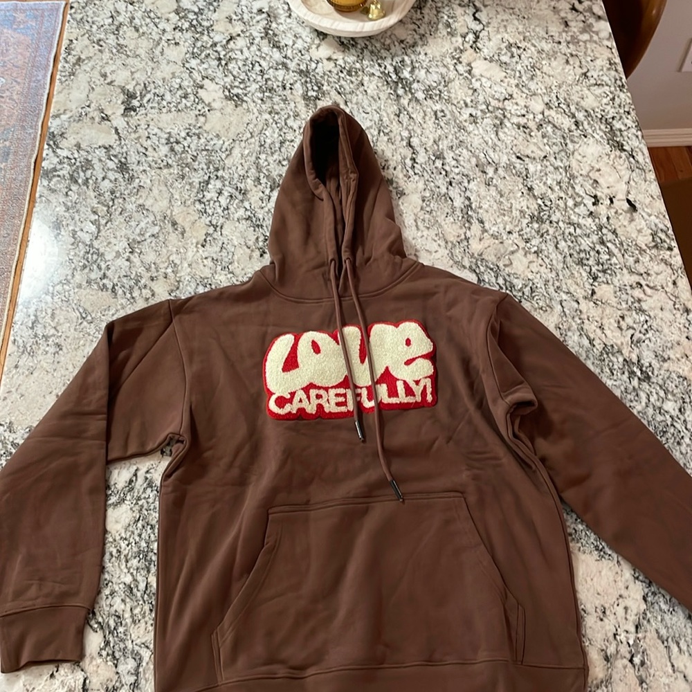 Market love carefully hoodie l nwt